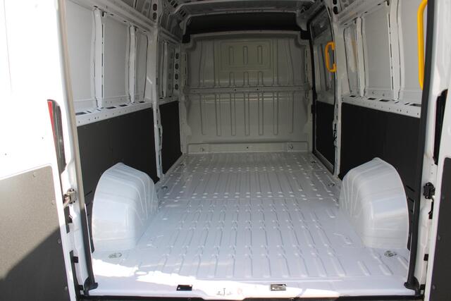 Fiat DUCATO 33 2.2 MultiJet 140PK L3H2 | ACHTERUITRIJ CAMERA | APPLE CARPLAY/ANDROID AUTO | 3-ZITS | CRUISE CONTROL | CLIMATE CONTROL | DAB+ RADIO | NIEUWE BUS! |