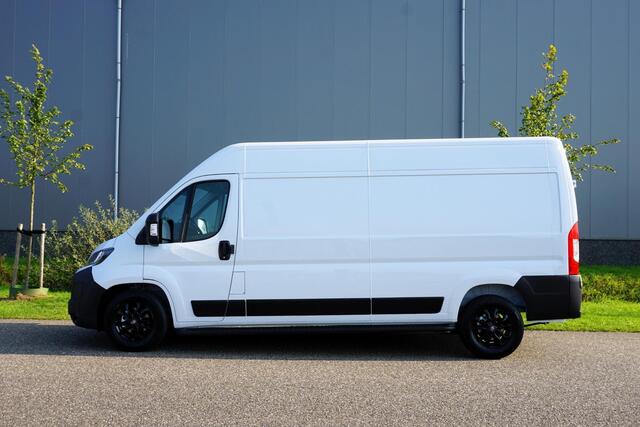 Fiat DUCATO 2.2 MultiJet 180 S&S L3H2 3.5t Heavy Automaat |180 pk |Betimmering |Nieuw |Camera |Cruise |Airco |Verzwaard |Bluetooth media en telefonie |DAB radio |Parkeersensoren |3500 KG verzwaard