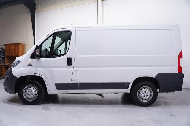 Fiat DUCATO 2.3 MultiJet 130 pk L1H1 Airco, Trekhaak Laadruimte Pakket, NAP, 3-Zits