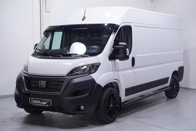 Fiat DUCATO 2.2 MultiJet 140 pk L3H2 Black&White Edition Airco Cruise Control, 18" LMV Zwart, Sidebars, Zonneklep, 3-Zits Nieuw