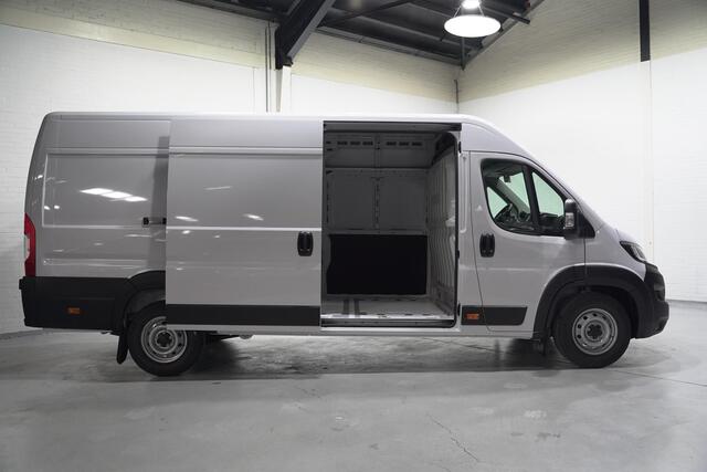 Fiat DUCATO 2.2 MultiJet 140 pk L4H2 Airco, va 363,- p/mnd Cruise control, DAB+, PDC achter, 3-Zits, Nieuw, 6x Voorraad
