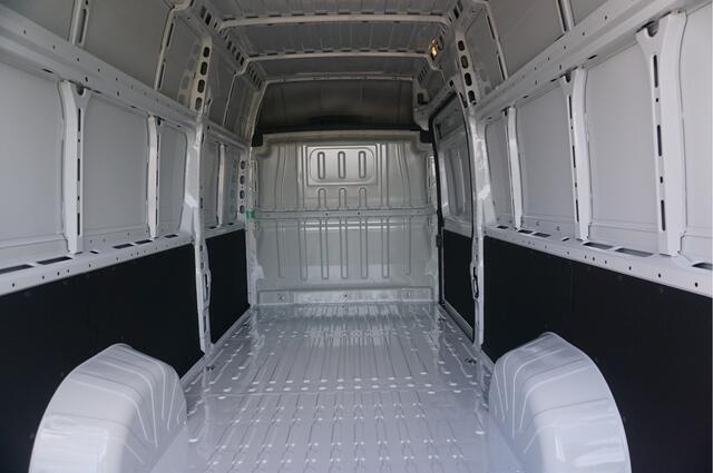 Fiat DUCATO MAXI 35 2.2 140PK L4H3 Series 10 Airco, Cruise, Camera, 270Gr Deur!! NR. T03*