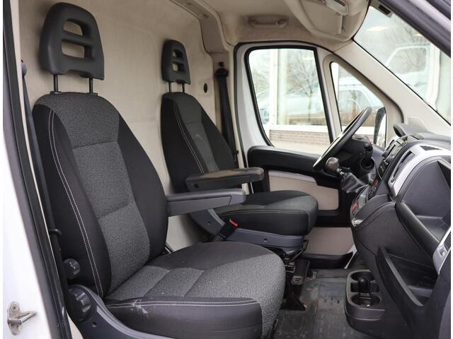 Fiat DUCATO 35 2.3 130 PK MULTIJET L3H2 EURO 6 + IMPERIAAL / NAVIGATIE / CRUISE/CLIMATE CONTROL