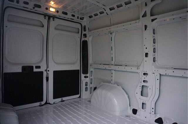 Fiat DUCATO Maxi 35 2.2 140PK L2H2 10" Navi, Cruise, Climate, Camera, Digitale Cockpit, Blis!! NR. 000