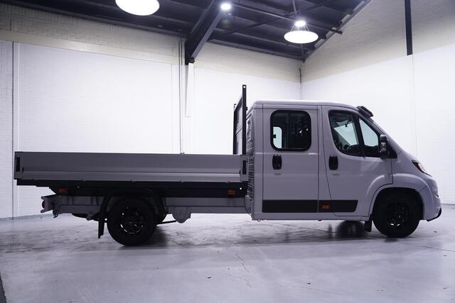 Fiat DUCATO 2.2 Mjet 140 pk Dubbel Cabine 7p Black&White Edition, Airco, Cruise Control, Bullbar, LxBxH 330x202x40 cm