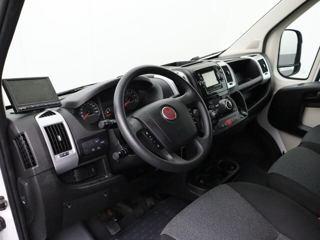 Fiat DUCATO 2.3 MultiJet 130PK Bakwagen+Laadklep | Navigatie | Camera | Dakspoiler | 3-Persoons
