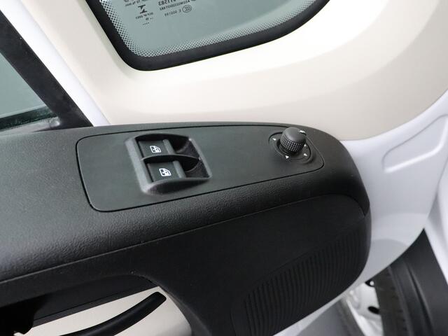 Fiat DUCATO 2.3 MultiJet 130PK Bakwagen+Laadklep | Navigatie | Camera | Dakspoiler | 3-Persoons