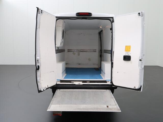 Fiat DUCATO 2.3MultiJet 150PK L3H2 Koelwagen | Laadklep | Navigatie | Camera | Airco | 3-Persoons