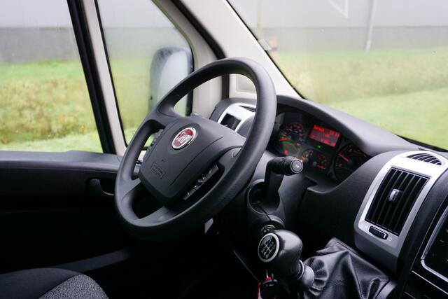 Fiat DUCATO 35 2.3 MultiJet L2H2 140 pk |BPM voordeel |Camera |Cruise |Navi |Climate control |Trekhaak |Parkeersensoren |1e eigenaar |3500 KG |EURO6D |Topstaat |Mistlampen |Metallic