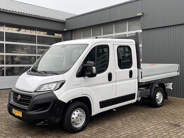 Fiat DUCATO 2.3 MultiJet 140pk DC Open laadbak Pick up Airco Dubbele cabine Trekhaak 2500kg 1e eigenaar 6 persoons Dealer onderhouden Euro 6 Bakwagen P-up Bakwagen
