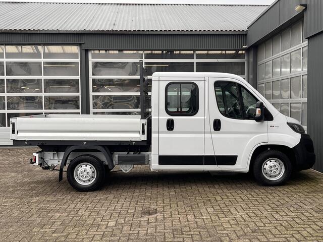 Fiat DUCATO 2.3 MultiJet 140pk DC Open laadbak Pick up Airco Dubbele cabine Trekhaak 2500kg 1e eigenaar 6 persoons Dealer onderhouden Euro 6 Bakwagen P-up Bakwagen