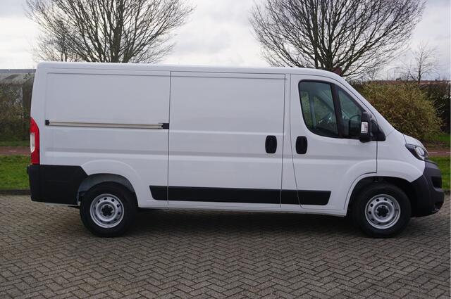 Fiat DUCATO 35 2.2 140PK Automaat L2H1 BPM VRIJ!! 10" Navi, Cruise, Clima, Camera, Trekhaak!! NR. 980