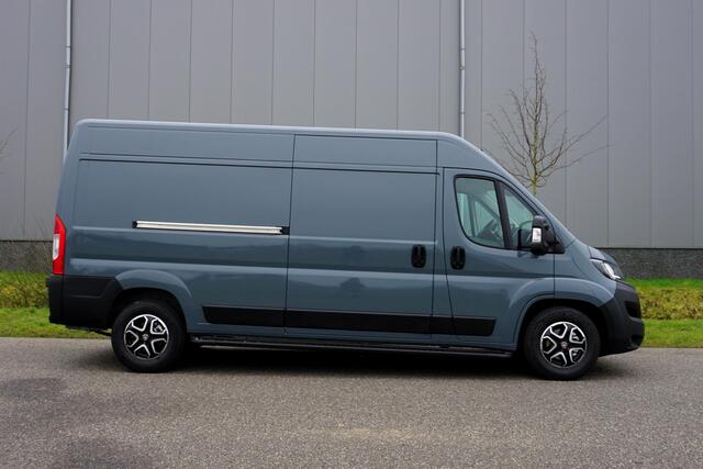Fiat DUCATO 35H HD 2.2 MultiJet L3H2 180 pk |Automaat |Trekhaak |10" groot scherm |Digitaal dashboard |Camera |Cruise |Navi |Carplay |Android |Bluetooth |LED |EURO6