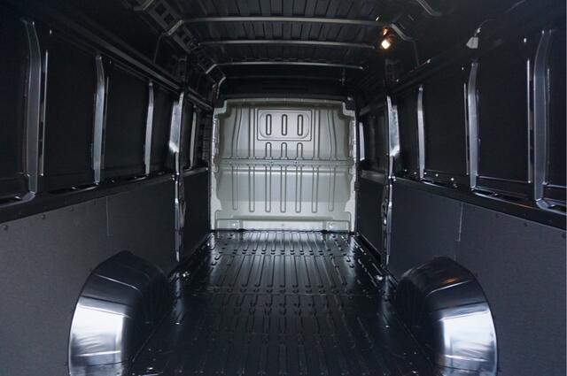 Fiat DUCATO Maxi 35 2.2 180PK L4H2 EAT8 AUT BPM VRIJ!! Clima, 10" Navi, Camera, 270° Deuren!! NR. 120