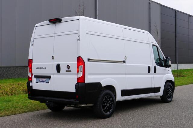 Fiat DUCATO 35 2.3 MultiJet L2H2 Automaat 9-traps |160 pk |1e eigenaar |Topstaat |BPM voordeel |EURO6 |Climate control |Cruise |Navi |Camera |Bluetooth media telefonie |3500 KG |Camperbasis