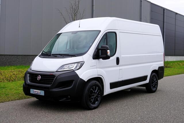 Fiat DUCATO 35 2.3 MultiJet L2H2 Automaat 9-traps |160 pk |1e eigenaar |Topstaat |BPM voordeel |EURO6 |Climate control |Cruise |Navi |Camera |Bluetooth media telefonie |3500 KG |Camperbasis