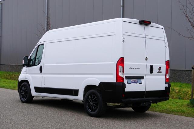 Fiat DUCATO 35 2.3 MultiJet L2H2 Automaat 9-traps |160 pk |1e eigenaar |Topstaat |BPM voordeel |EURO6 |Climate control |Cruise |Navi |Camera |Bluetooth media telefonie |3500 KG |Camperbasis