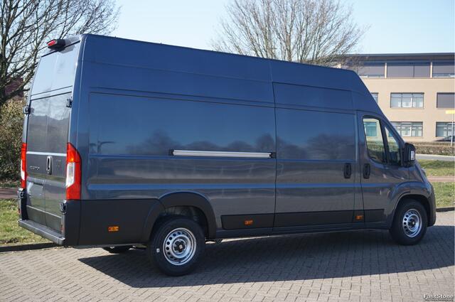 Fiat DUCATO Maxi 35 2.2 180PK L4H3 EAT8 AUT BPM VRIJ!! Clima, 10" Navi, Camera, 270° Deuren!! NR. 135
