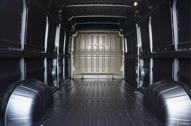 Fiat DUCATO Maxi 35 2.2 180PK L3H2 EAT8 AUT BPM VRIJ!! Clima, 10" Navi, Camera, 270° Deuren!! NR.173