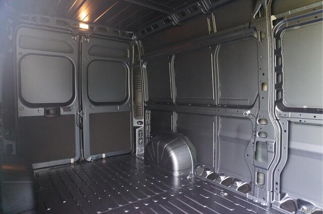 Fiat DUCATO Maxi 35 2.2 180PK L3H2 EAT8 AUT BPM VRIJ!! Clima, 10" Navi, Camera, 270° Deuren!! NR.173