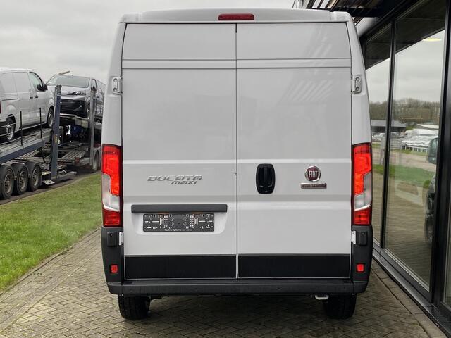 Fiat DUCATO 35 2.2D 180pk L2H2 Automaat | VOORRAAD | Snel leverbaar | Verzwaarde vering | Luxe tussenwand | Comfort bestuurderstoel | All season banden | Bluetooth | Airco