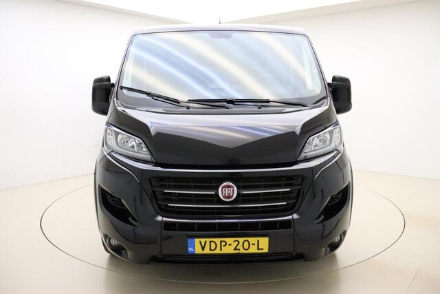 Fiat DUCATO 30 2.3 MultiJet L1H1 120 PK | Handgeschakeld | 3-zits | Camera | Trekhaak | Cruise Control | Licht metalen velgen | Radio | Climate Control | 1e eigenaar