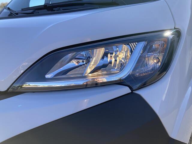 Fiat DUCATO 2.2 MultiJet 140 S&S L3H2 3.3t | BPM vrij | Climate Control | Achteruitrijcamera | Parkeersensoren | Cruise Control | Navigatie | Uit voorraad leverbaar | NIEUW! |