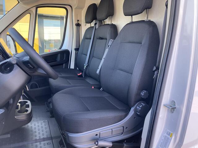 Fiat DUCATO 2.2 MultiJet 140 S&S L3H2 3.3t | BPM vrij | Climate Control | Achteruitrijcamera | Parkeersensoren | Cruise Control | Navigatie | Uit voorraad leverbaar | NIEUW! |