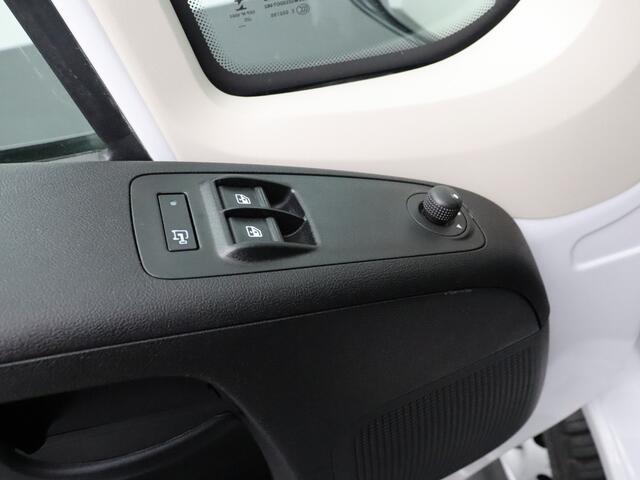 Fiat DUCATO 2.3MultiJet 140PK L4H2 Koel/Vries auto | Navigatie | Camera | Airco | 3-Persoons
