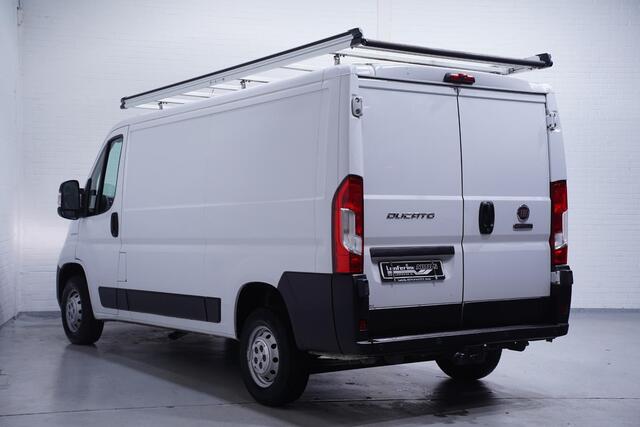 Fiat DUCATO 2.3 MultiJet 130 pk L2H1 Navi, Camera, Trekhaak Imperiaal, Laadruimte Pakket, PDC achter, 3-Zits