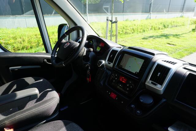 Fiat DUCATO 35H 2.3 MultiJet L3H2 Automaat |Grijs |160 pk |Topstaat |Mooie camperbasis |1e eigenaar |Maxi |Clima |Cruise |Camera |Trekhaak |Bluetooth |LED |EURO6 |Expeditie grijs