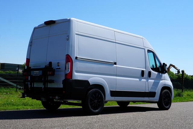 Fiat DUCATO 35 2.2 MultiJet L2H2 140 pk |3500 KG |Nieuw |BPM voordeel! |Digitaal dashboard |Groot scherm |Camera |Carplay |Climate |Parkeersensoren |EURO6 |