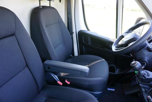 Fiat DUCATO 35 2.2 MultiJet L2H2 140 pk |3500 KG |Nieuw |BPM voordeel! |Digitaal dashboard |Groot scherm |Camera |Carplay |Climate |Parkeersensoren |EURO6 |