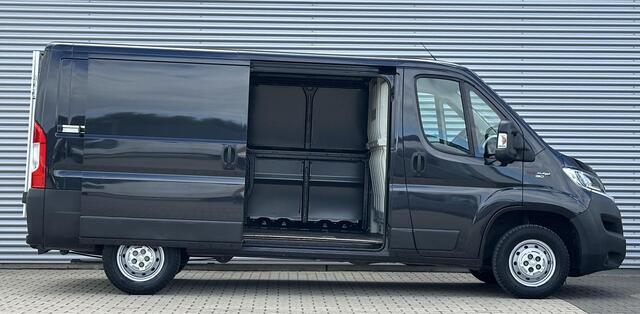 Fiat DUCATO 30 2.3 MultiJet L2H1 Ledverl. Met. zwart