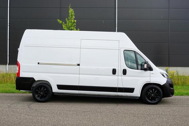 Fiat DUCATO 35H 2.3 MultiJet L3H3 180pk Automaat |2 stoelen |Standkachel |Climate |Clima |Cruise |Camera |Trekhaak |Parkeersensoren |BPM voordeel |3500 KG |Heavy |1e eigenaar