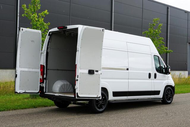 Fiat DUCATO 35H 2.3 MultiJet L3H3 180pk Automaat |2 stoelen |Standkachel |Climate |Clima |Cruise |Camera |Trekhaak |Parkeersensoren |BPM voordeel |3500 KG |Heavy |1e eigenaar