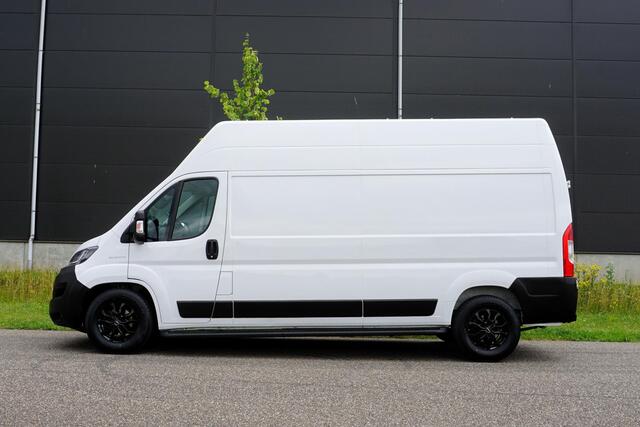 Fiat DUCATO 35H 2.3 MultiJet L3H3 180pk Automaat |2 stoelen |Standkachel |Climate |Clima |Cruise |Camera |Trekhaak |Parkeersensoren |BPM voordeel |3500 KG |Heavy |1e eigenaar