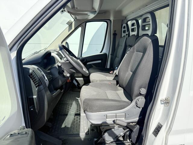 Fiat DUCATO 2.3 MultiJet 140pk Laadklep Airco Camera Navigatie Bakwagen Koffer Meubelbak
