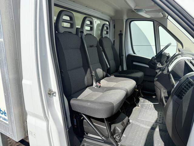 Fiat DUCATO 2.3 MultiJet 140pk Laadklep Airco Camera Navigatie Bakwagen Koffer Meubelbak