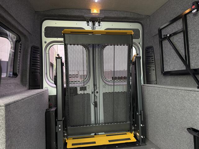 Fiat DUCATO 3+1 Rolstoelbus 33 2.3 MultiJet L2H2 Automaat (Mooie ruime rolstoelbus met automaat!)