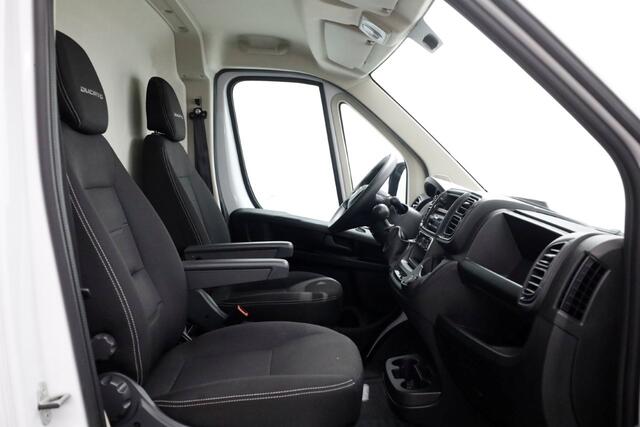 Fiat DUCATO 30 2.2 MultiJet 140pk L2H2 Airco/PDC 01-2023