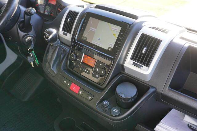 Fiat DUCATO 35H 2.3 MultiJet L3H2 in Topstaat |Automaat |EURO6 |160 pk |3500 KG |Grijs |Camera |Cruise |Navi |Clima |Trekhaak |Dode-hoek sensoren