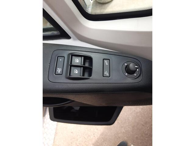 Fiat DUCATO /Peugeot Boxer HDi 140 Pk L2H2 Airco Cruise control Navigatie