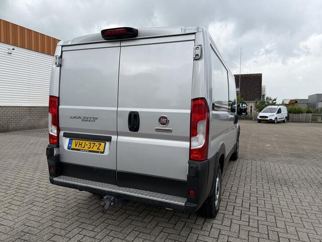 Fiat DUCATO Maxi 35H 2.3 MultiJet 140pk L2H1 DC 5 persoons / vaste prijs rijklaar ¤ 20.950 ex btw / cruise en climate control / trekhaak 3000 kg / achteruit rijcamera / euro 6 / bpm vrij