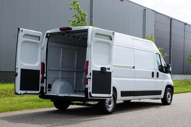 Fiat DUCATO 35 2.2 MultiJet L3H2 140 pk |Camera |Cruise |Navi |Climate control |BPM vrij voor ondernemers! |Nieuwstaat |3500 KG |EURO6
