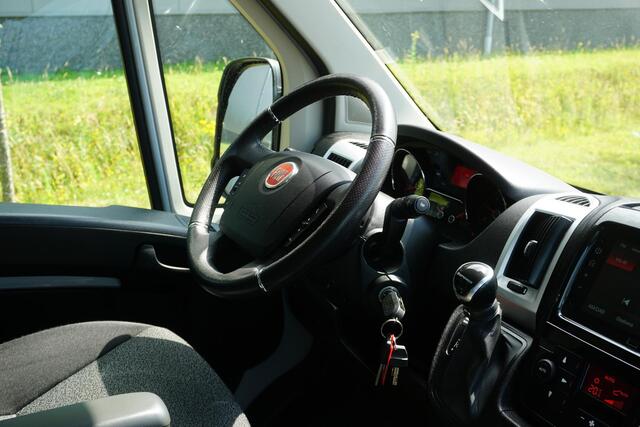 Fiat DUCATO 35H 2.3 MultiJet L3H2 in Topstaat |1e eigenaar |Automaat |Grijs |160 pk |3500 KG |2e airbag |Camera |Cruise |Navi |Climate control |Trekhaak |EURO6