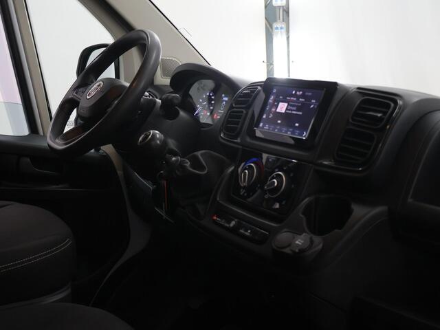 Fiat DUCATO 35 | 140 PK | 2.2 MultiJet | L3 H2 | Schuifdeur Links | Airco | Trekhaak | Parkeercamera |