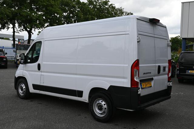 Fiat DUCATO L2H2 2.2 MultiJet 140 pk 3.5t Camera, Cruise control, 270 Graden deuren