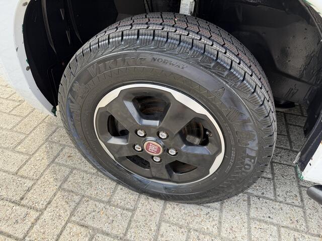 Fiat DUCATO 33 2.3 MultiJet L3H2 / vaste prijs rijklaar € 18.950 ex btw / euro 6 / bpm vrij / lease vanaf € 319 / cruise en climate control / camera / navigatie !
