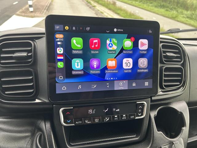 Fiat DUCATO 2.2 MJ 140 L2H2 3.5t | groot scherm | Carplay | Climate control | Camera | PDC |